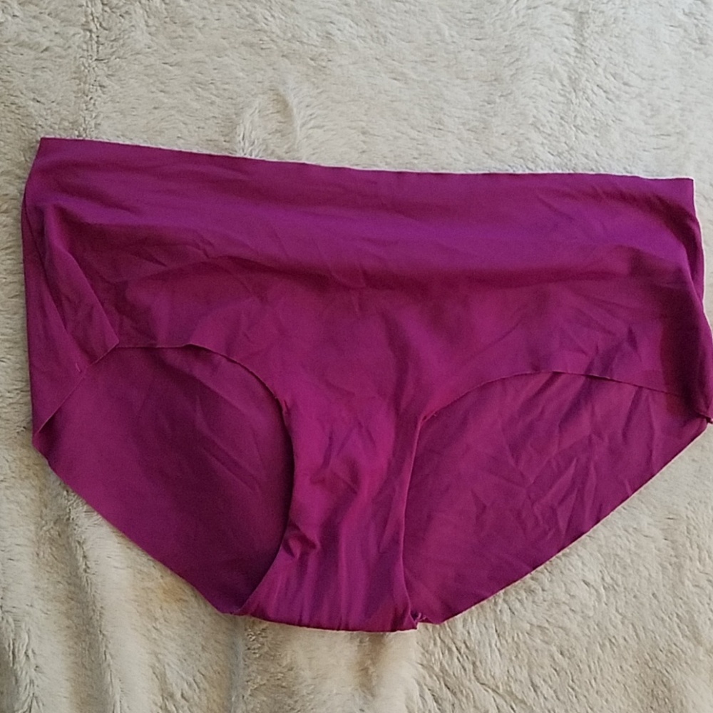 Purple breifs